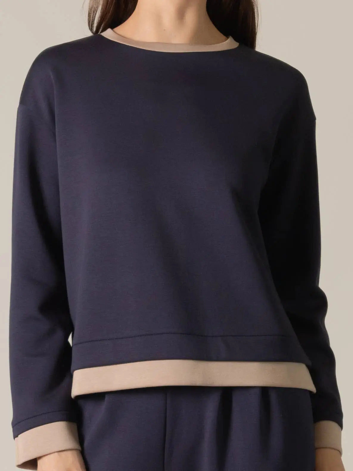 P. CILL Butter Modal Contrast Border Top in Navy